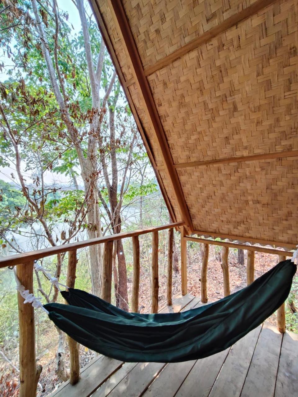 Fandee Island Treehouses & Ziplines - Tad Lo, Bolaven Loop Pakse Ban Kiangtat ภายนอก รูปภาพ